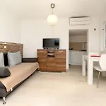 Apartment Golden Blue Sea