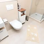 Golden Blue Sea Apartment